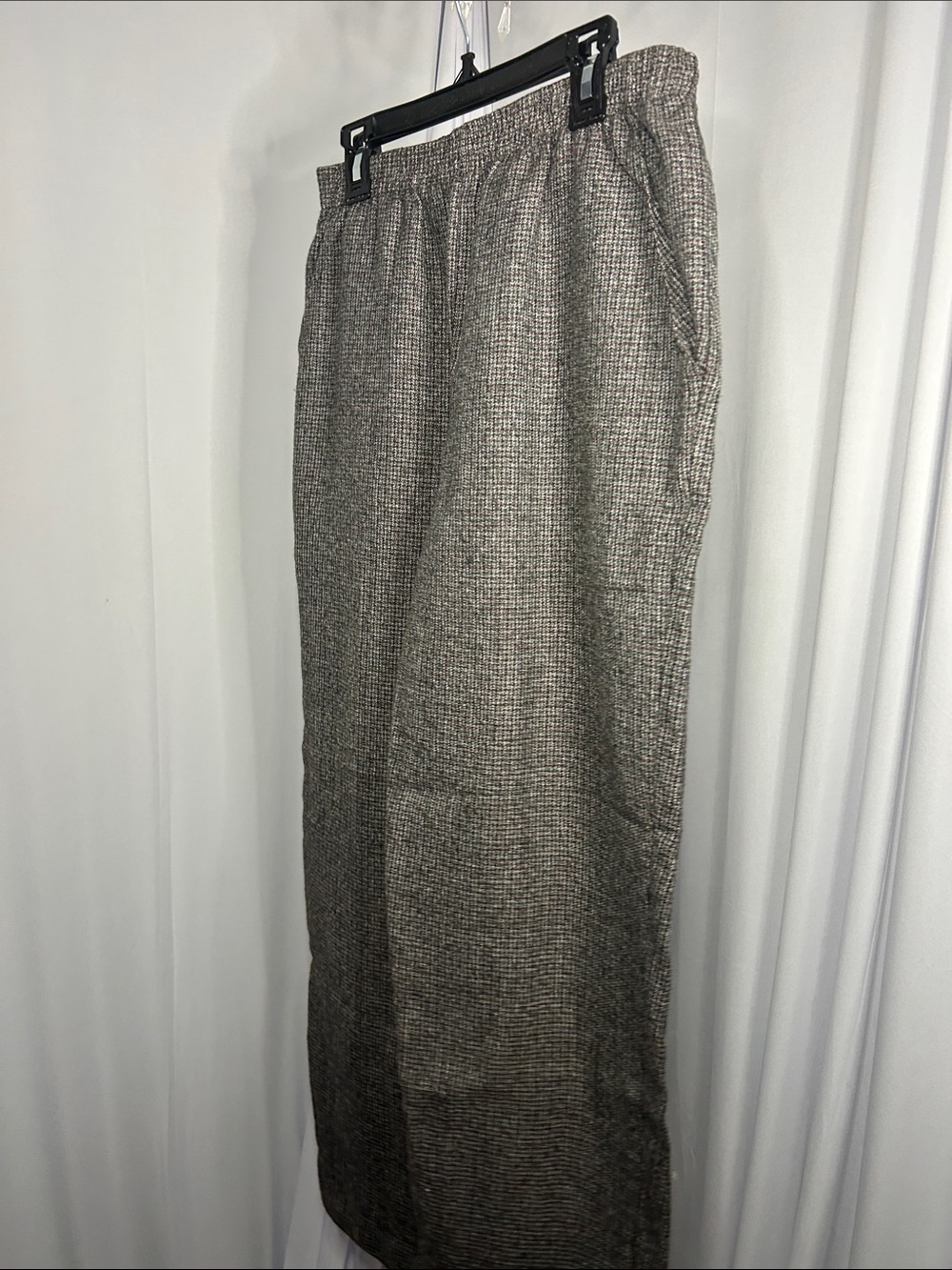 Briggs Petite New York Gray Houndstooth Elastic Waist Trousers